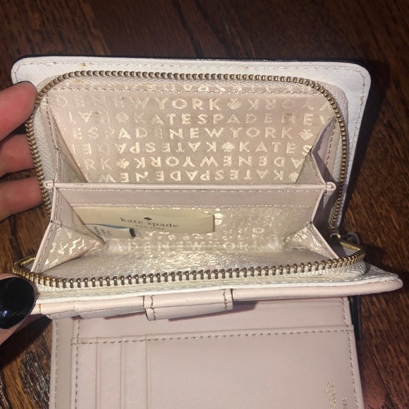 KATE SPADE WALLET - Picture 4 of 5